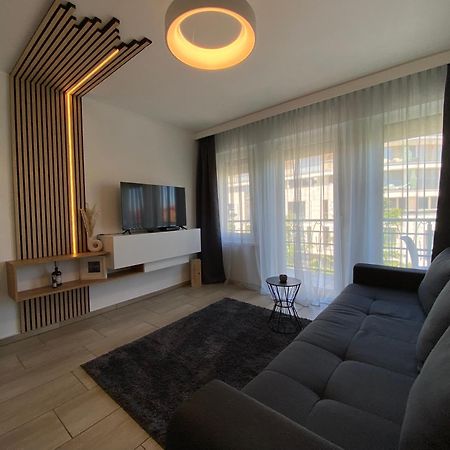 Ikon Apartment เฮวิซ ภายนอก รูปภาพ