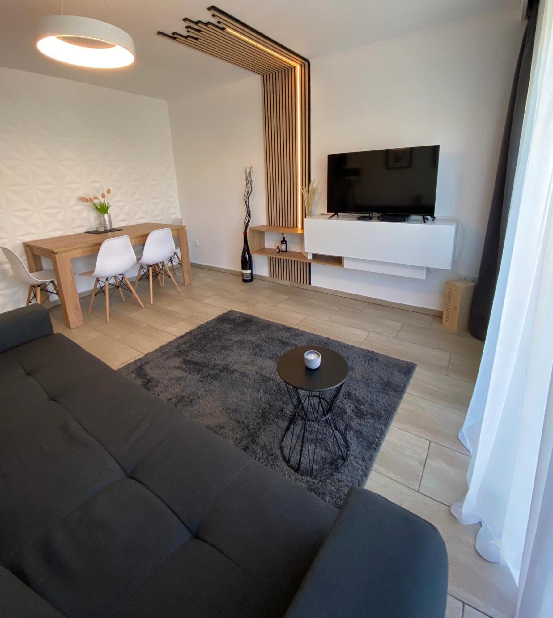 Ikon Apartment เฮวิซ ภายนอก รูปภาพ