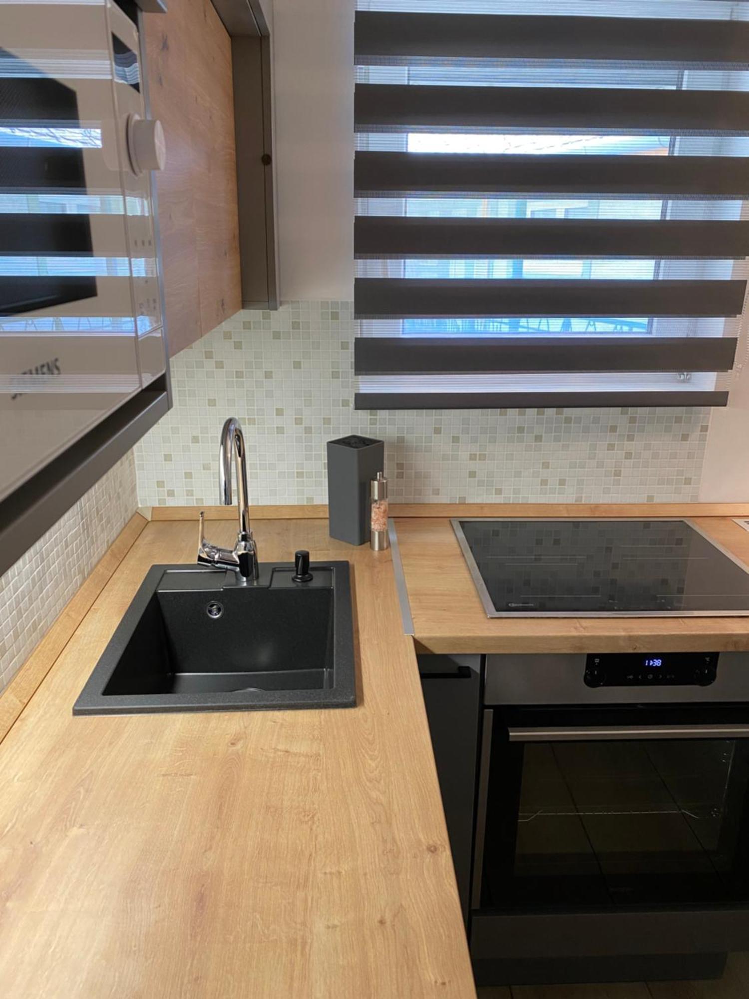 Ikon Apartment เฮวิซ ภายนอก รูปภาพ